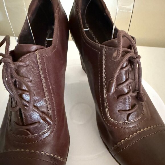 Rockport Womens Oxford Heels Size 9.5 Brown Leather Lace Up Comfort Retro Style - Picture 13 of 16